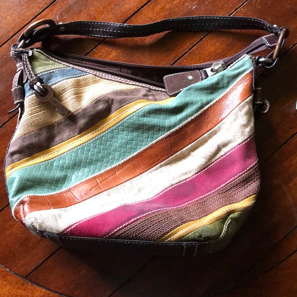 Fossil purse